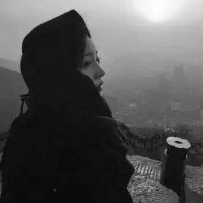 顾紫:"2018伤感女头我就当风没吹过,你没来过.
